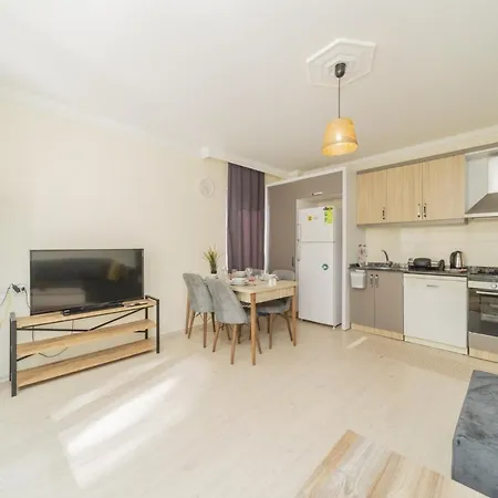 Luminous Flat W Shared Pool 5 Min To Lara Beach